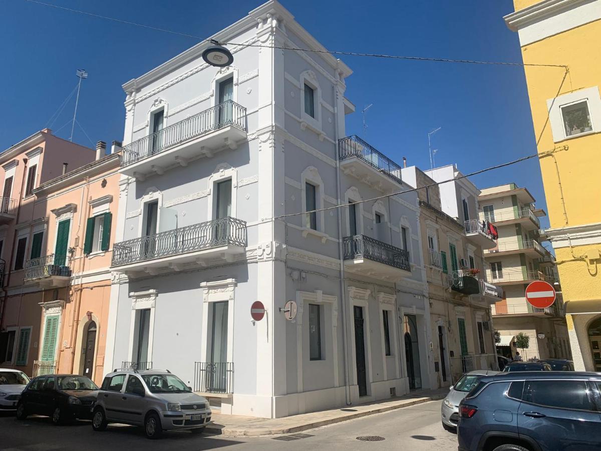 Donna Caterina Hotel Монополи Екстериор снимка